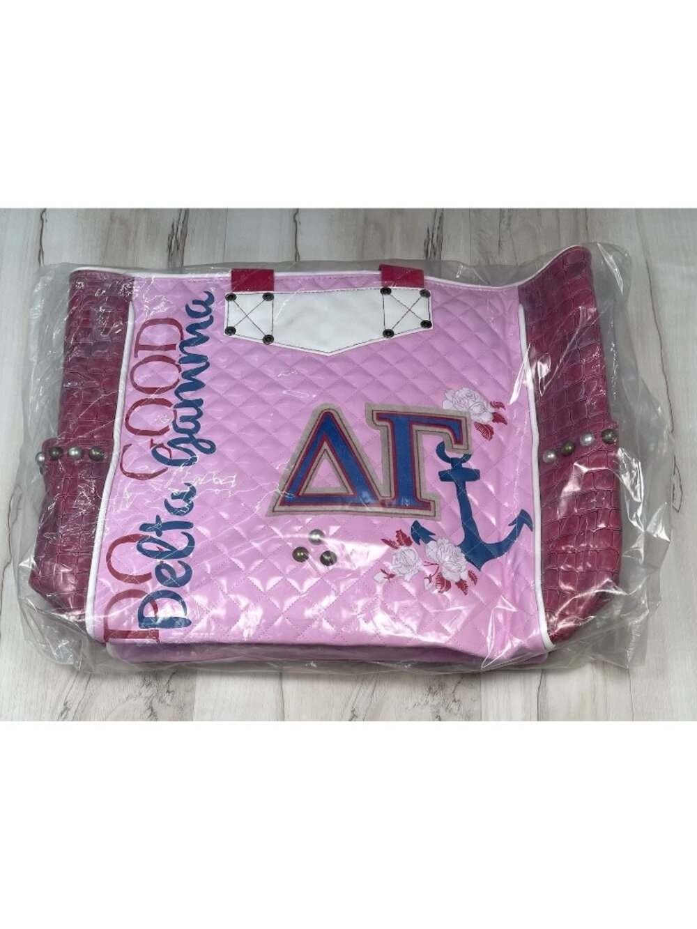 RED'S RABBIT Double D Ranch 18"x14"x5" DELTA GAMMA Sorority TOTE BAG Pink NIP